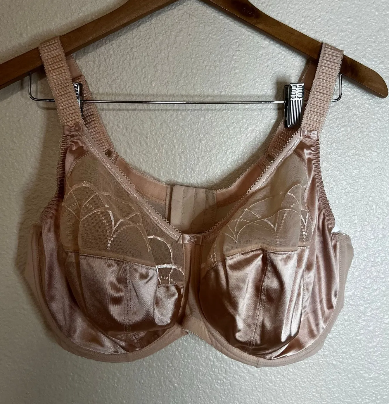 Elomi EL4030LAE Cate Underwire Full Cup Banded Bra in tan beige 38H Size undefined - Image 1