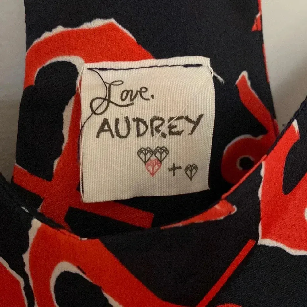 Love Audrey Anchor Racerback Tank Top Size Medium Red - Image 3