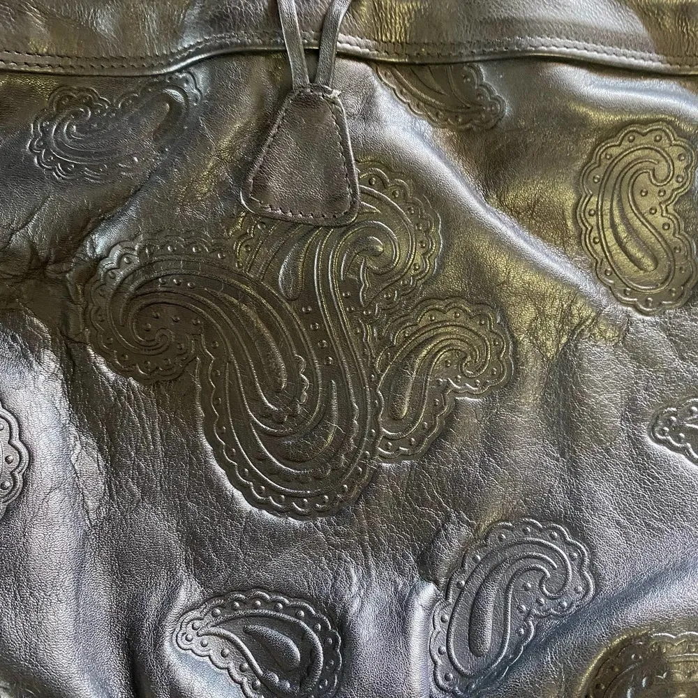 Vintage Leather Large Coastal Cowgirl Western Minimalist Paisley Makeup Clutch Black - Image 2