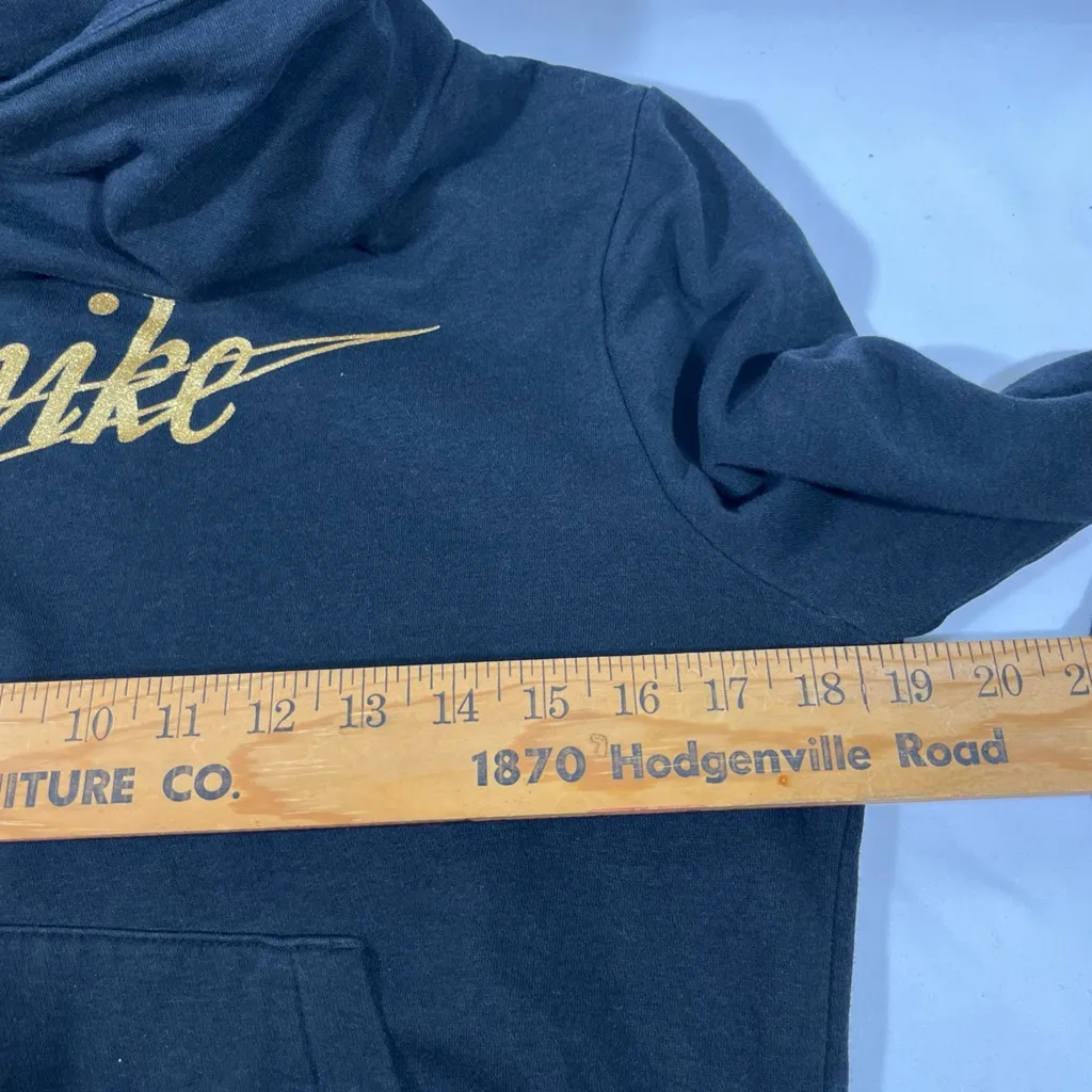 NIKE FUNNEL COWL NECK SWEATSHIRT HOODIE WOMEN GLITTER‎ LOGO XS BLACK/GOLD A73 - Image 7