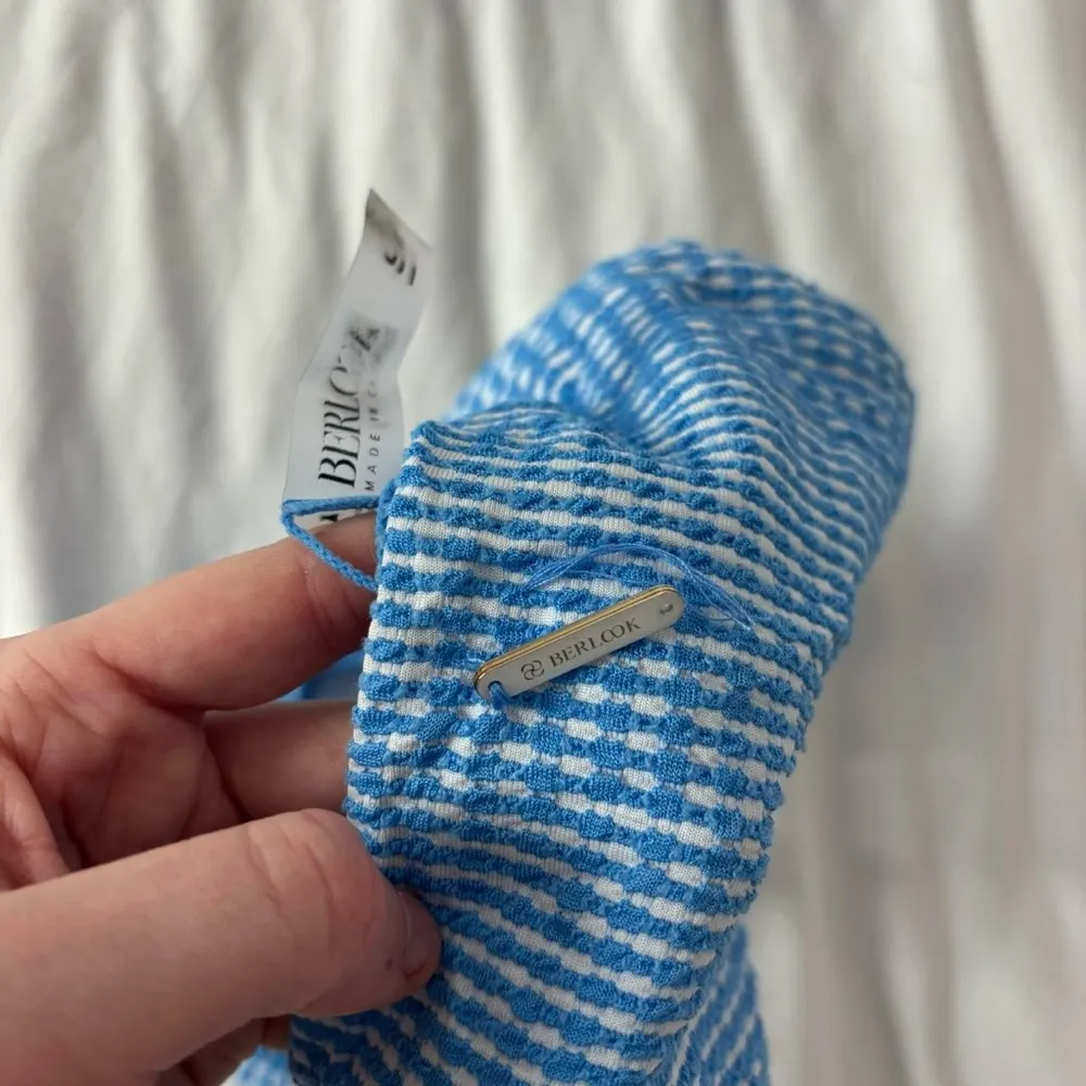 Berlook Blue Gingham Women's Swimwear Bikini Set Size Top Medium / Bottoms Small - Image 6