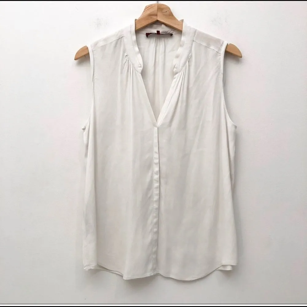 Comptoir Des Cotonniers V Neck White Blouse White Size XS - Image 2