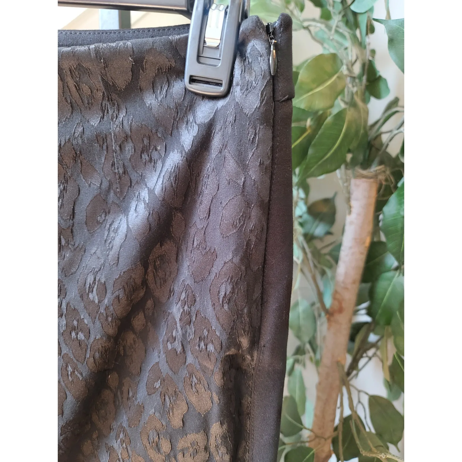 White House Black Market Skinny Pants Women's 0 Black Jacquard Stretch Slim Fit - Image 5