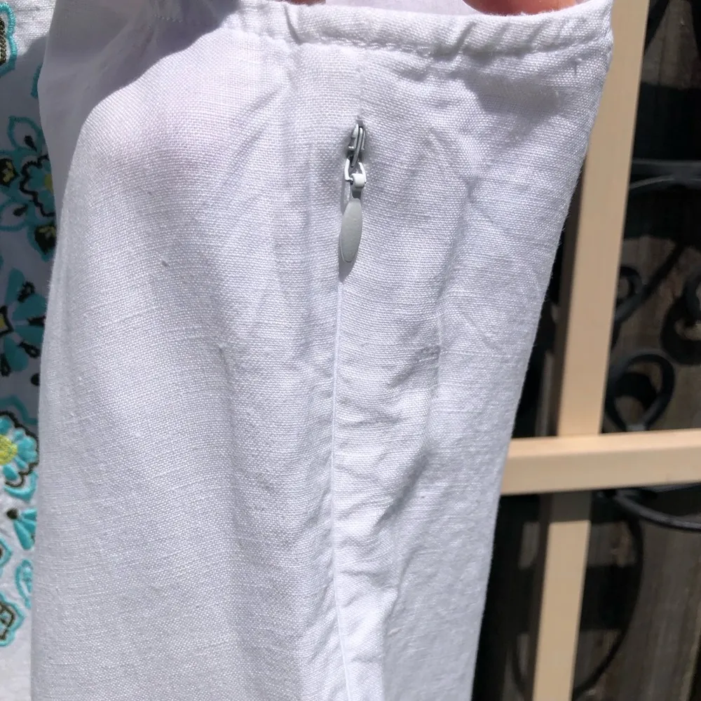 J. Jill White 100% Linen Floral Turquoise Embroidery Sleeveless Dress - M - Image 4