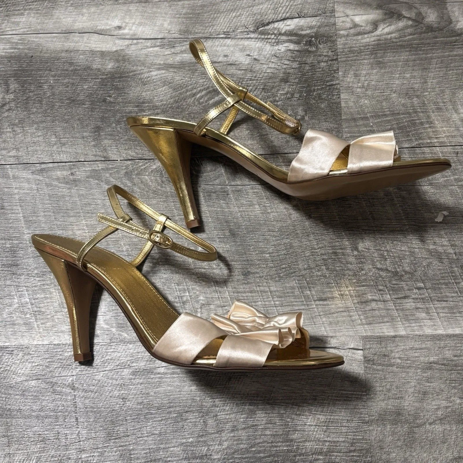 J CREW Wedding Ruffle Gold & Cream Slingbacks High Heels Shoes Women Sz 8 - Image 2