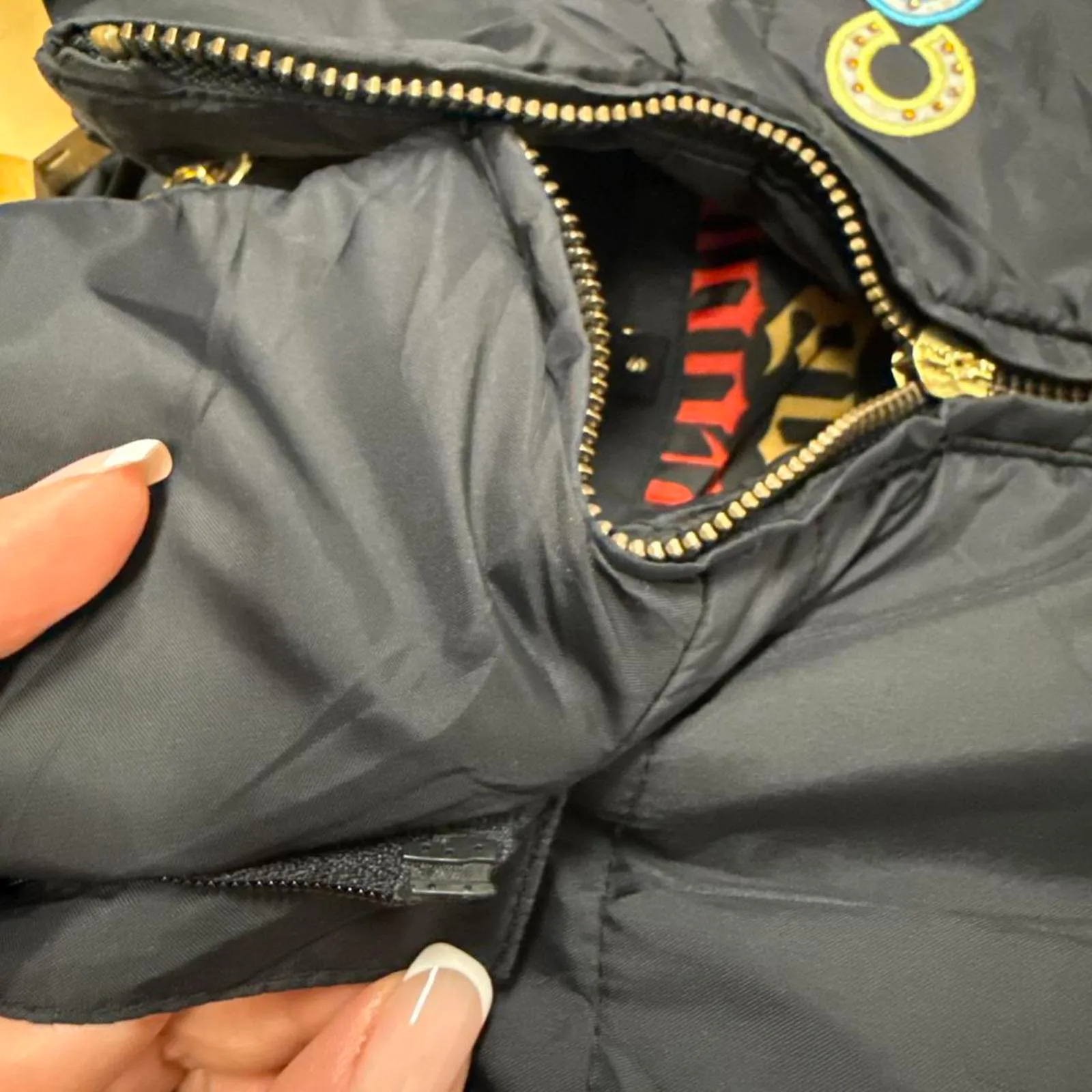 Y2K Black Coogi Cropped Puff Jacket - Image 6