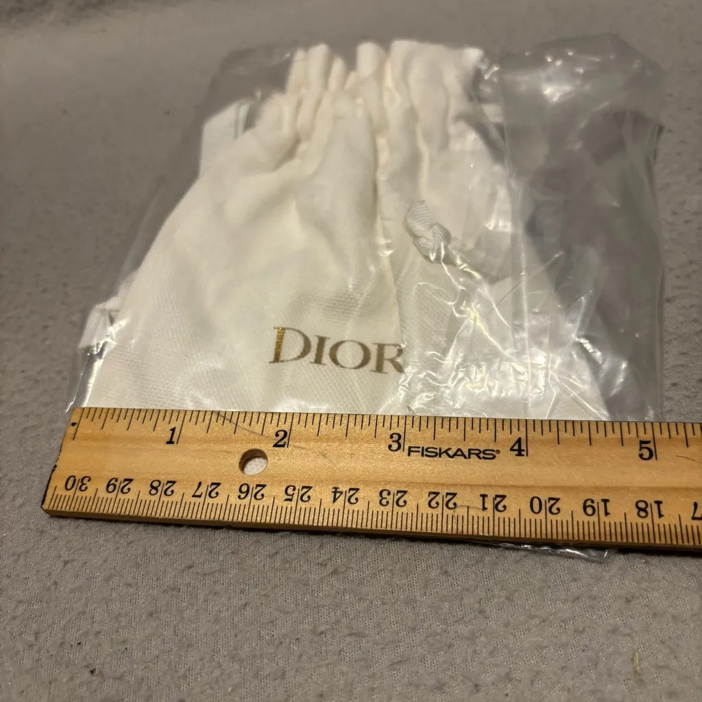 Dior White Drawstring Pouch - Image 4