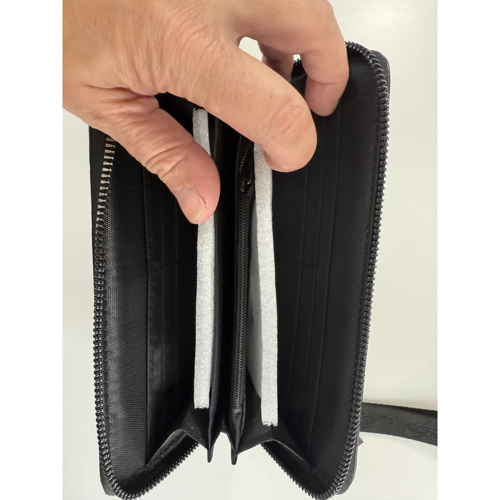 Ed Hardy Black Skull‎ Heart Embossed Zip Around Wallet Wristlet - Image 5