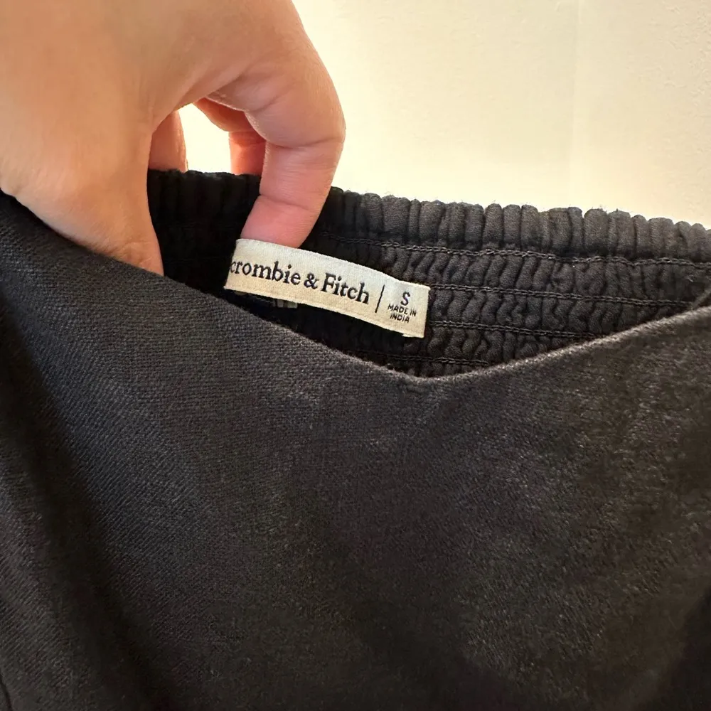 Abercrombie fitch front tie crop top - Image 3