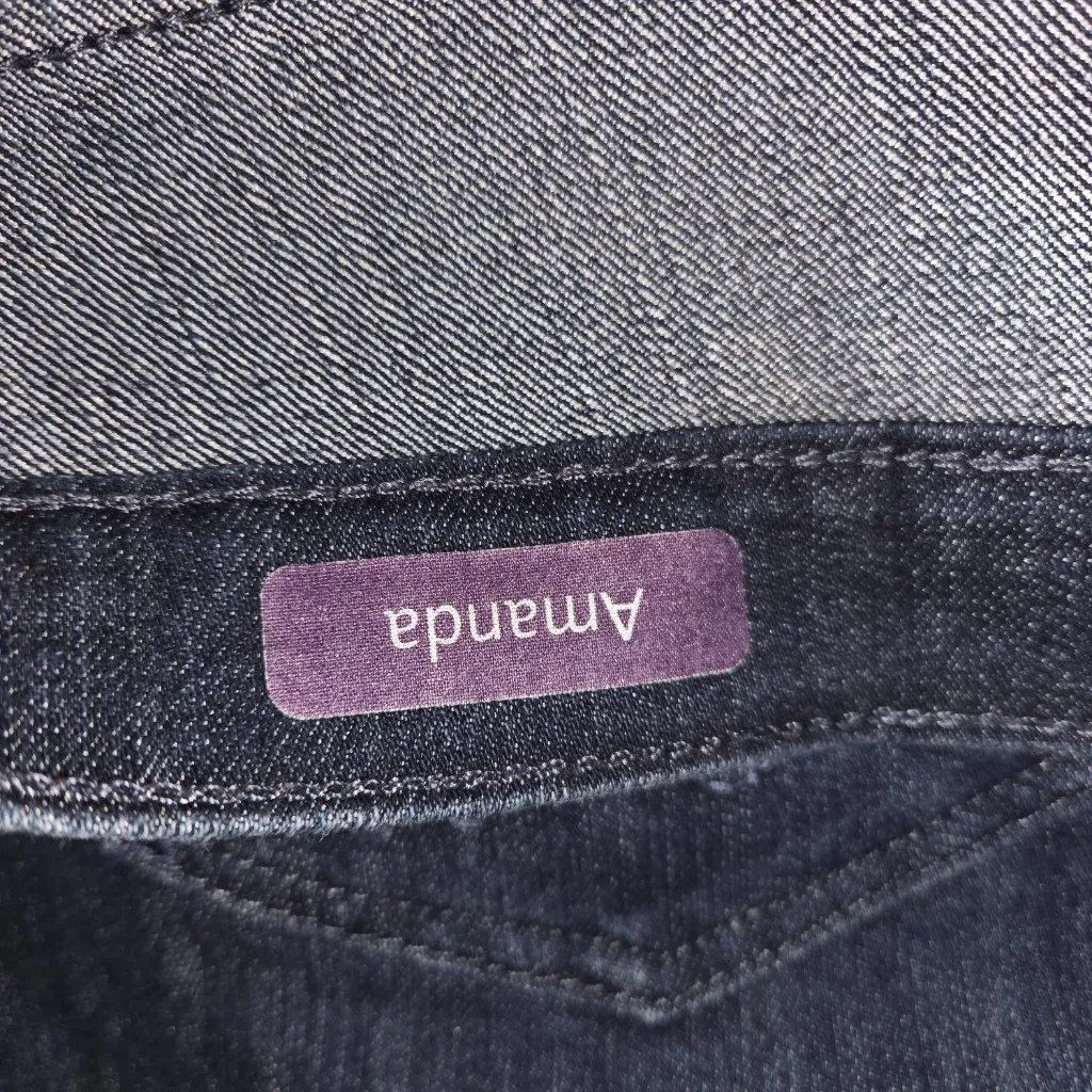 Gloria Vanderbilt Amanda High Rise Taper Leg Denim Jeans Embelished Size 18w - Image 7