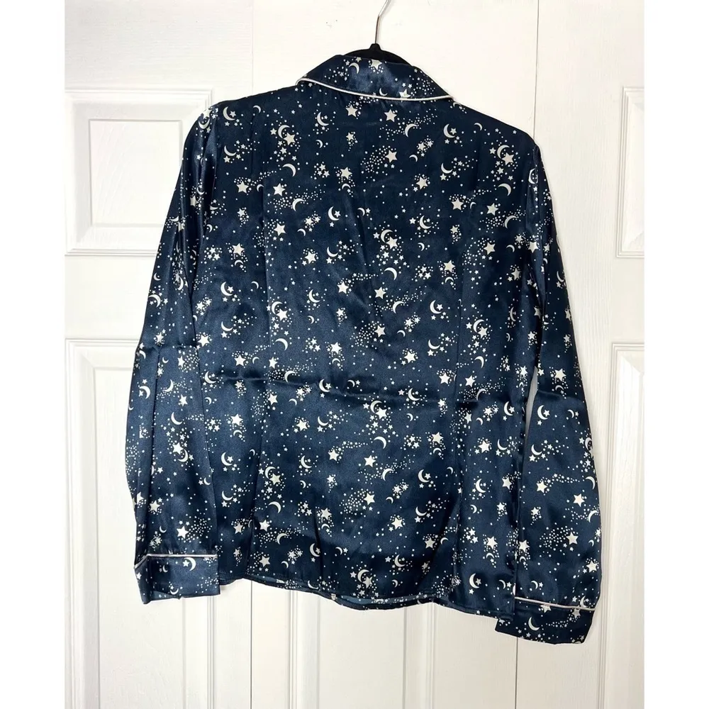 Vero Moda Navy Satin Cosmic Star Print Pajama Top Long Sleeve Shirt Sz M - Image 7