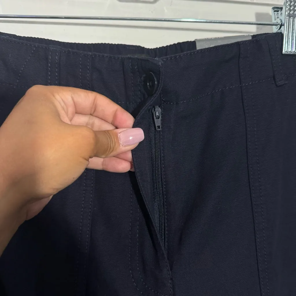NWT‎ Talbots Slim Cargo Pants In Navy Size 10 - Image 8