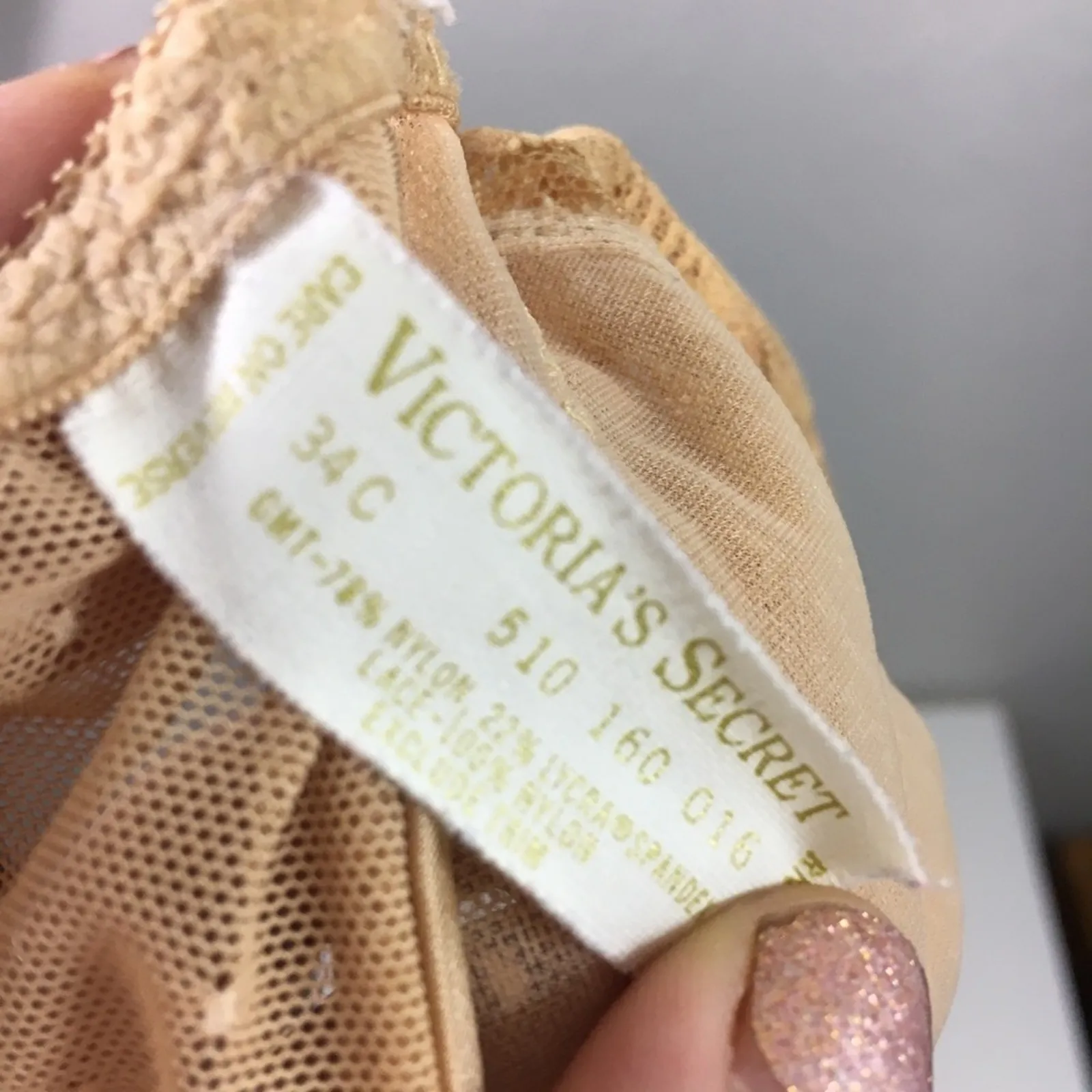 Victoria’s Secret VS Vtg vintage gold label Gold tan lace bra 34C - Image 4