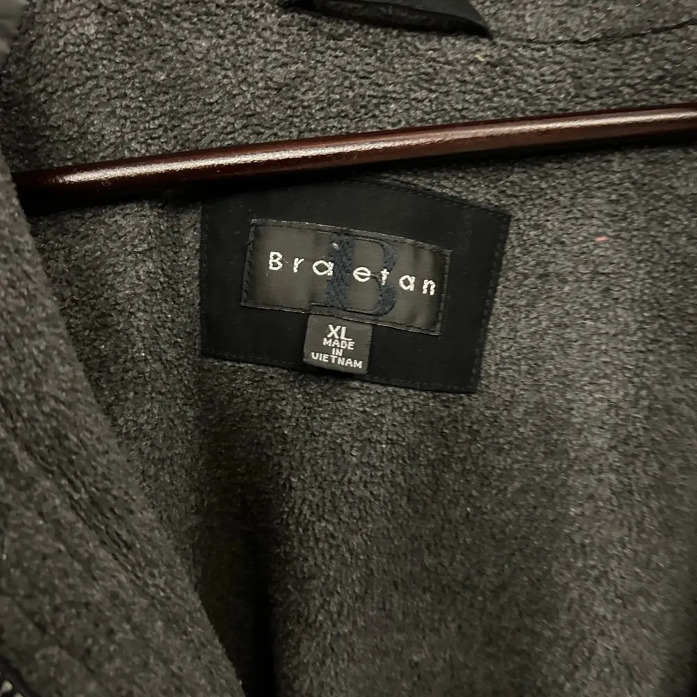 BRAETAN BIG Chill Black Hooded Coat - Image 2