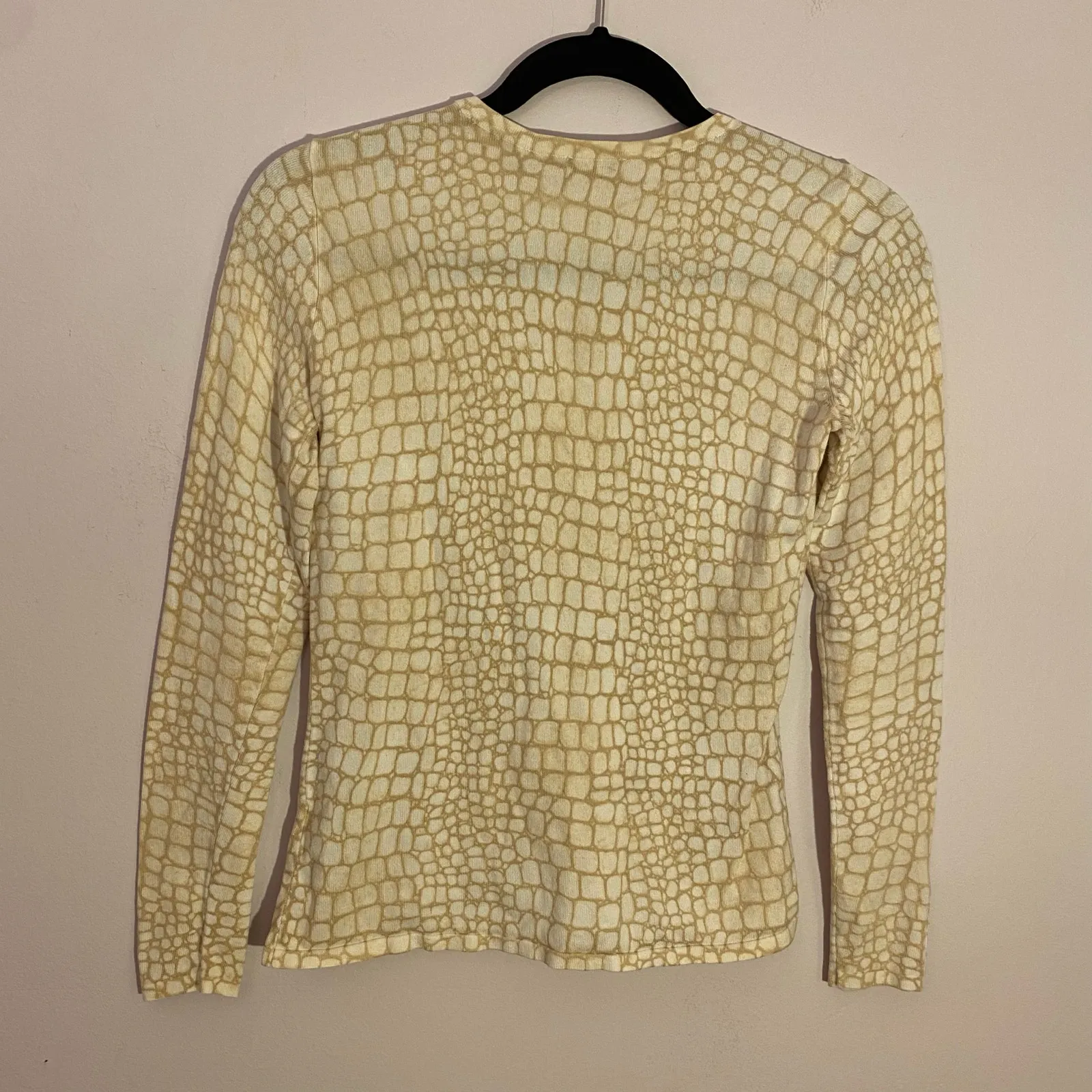 J. McLaughlin Cream White Snake Print Pullover Sweater Crewneck Women's size XS - Image 5