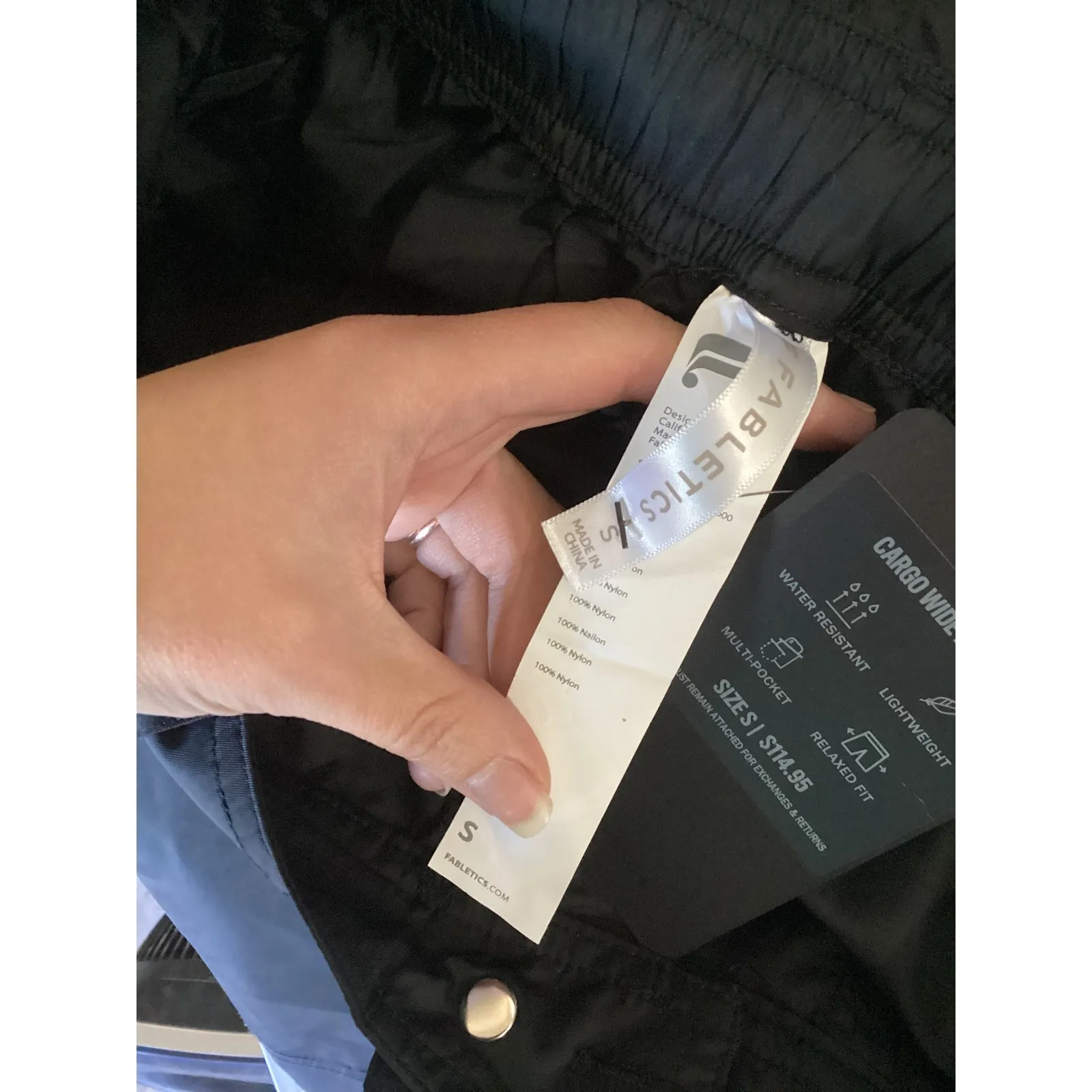 Fabletics Cargo Wide Leg Pants Black Water Resistant Lightweight Size S - Image 6