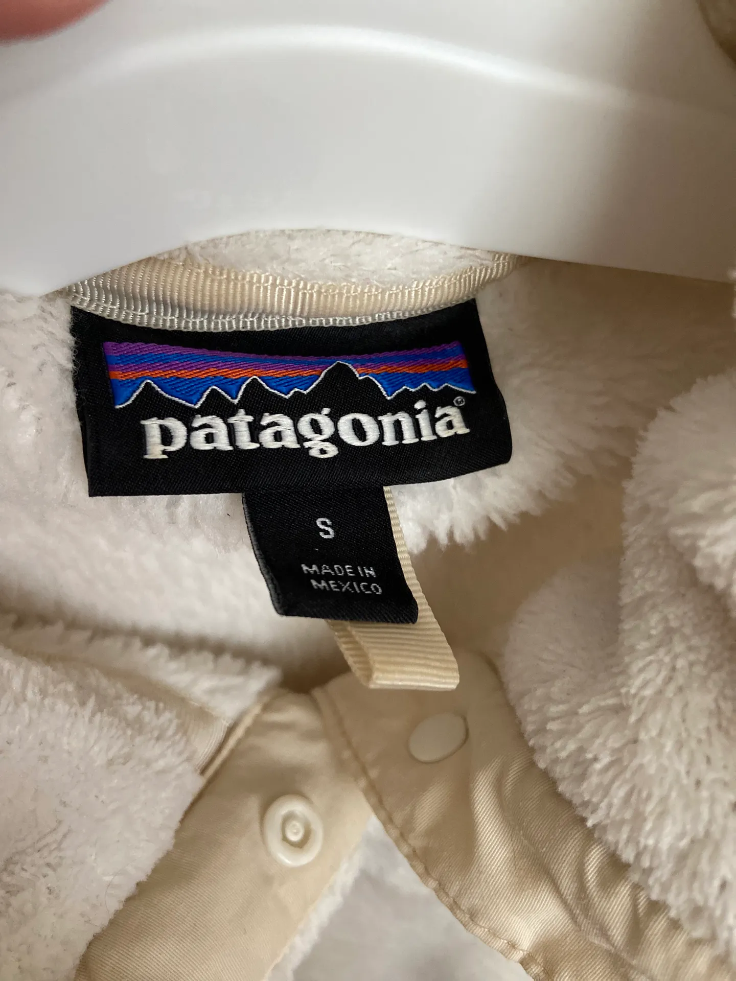 Patagonia Pull-Over Jacket - Image 4