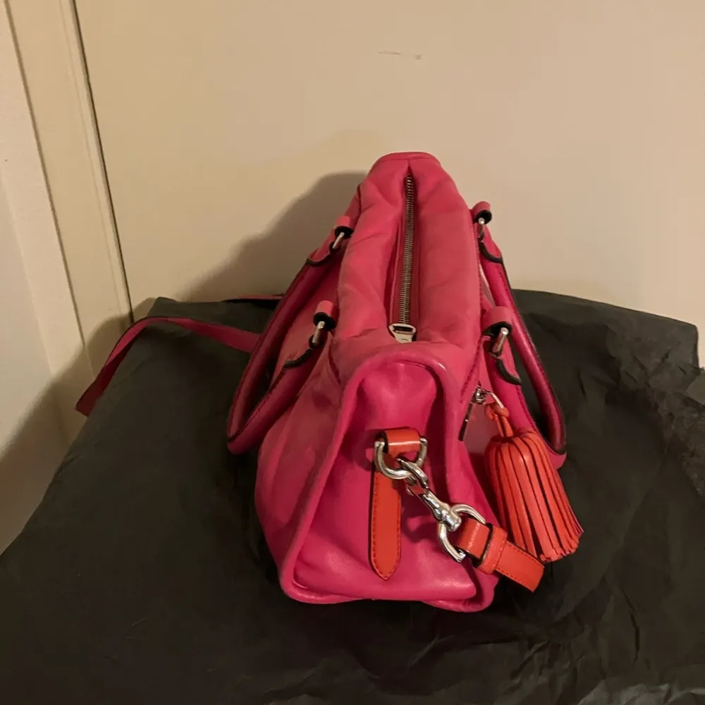 Loewe Auth Seville Pink Red Nappa Leather 2WAY Shoulder Handbag - Image 7