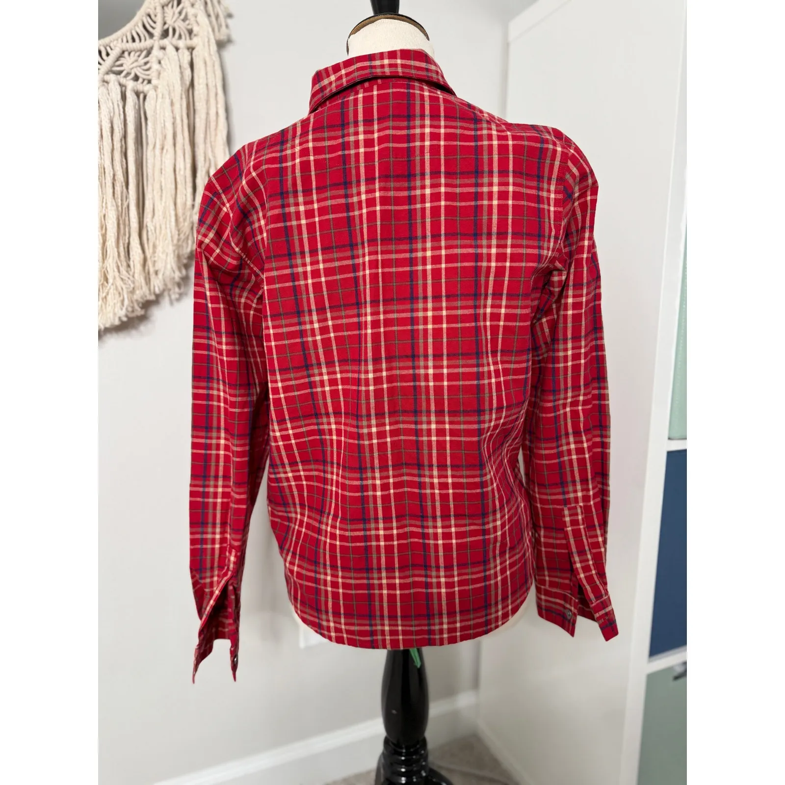 Vtg 80s/90s Liz Claiborne Womens 100% Cotton Red Holiday Plaid Button-up Shirt S - Image 2