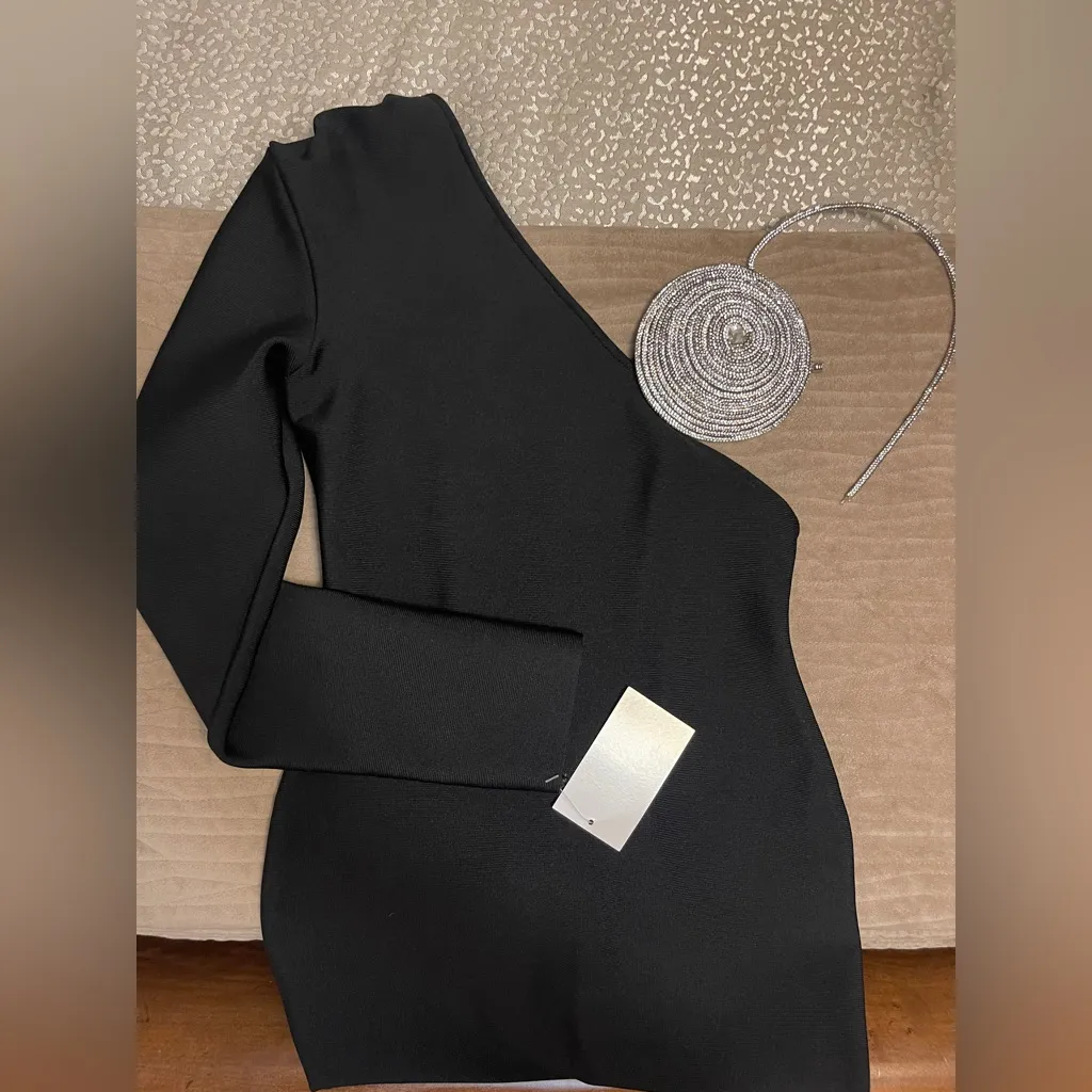 Women’s Glam Black One - Image 2