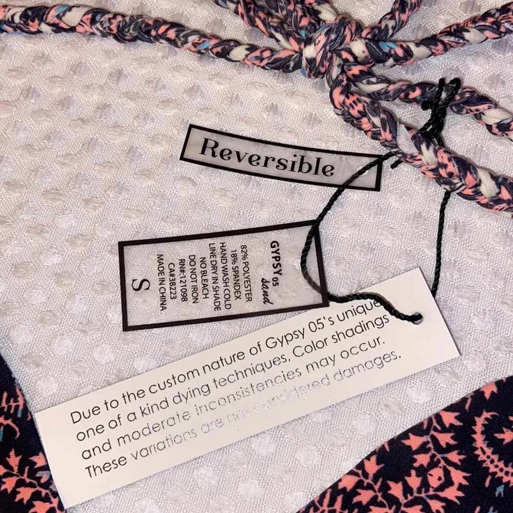 NEW! GYPSY 05 SAND Reversible Bikini Size Small Neapolitan Halter Top Cheeky - Image 13