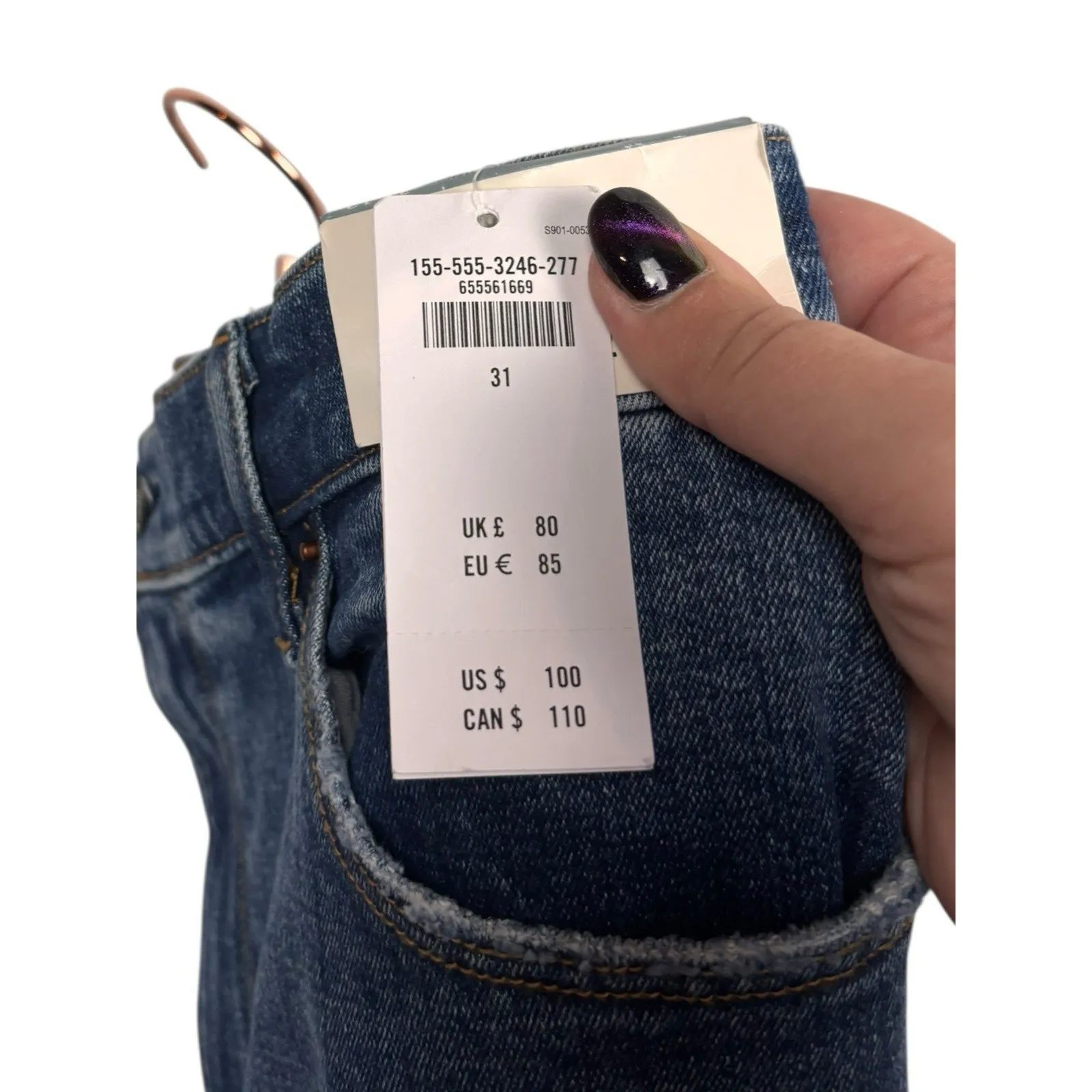 Abercrombie & Fitch High Rise Mom Jean Medium Wash Women size 31/12 New With Tag - Image 4