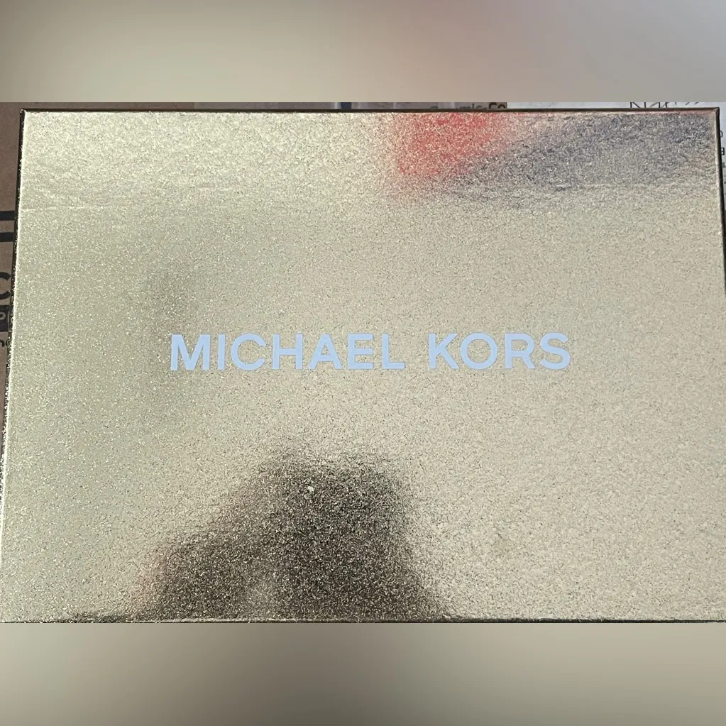 Michael Kors Jet Set Small Signature Logo Stripe Belt Bag in Gift Box - Image 7