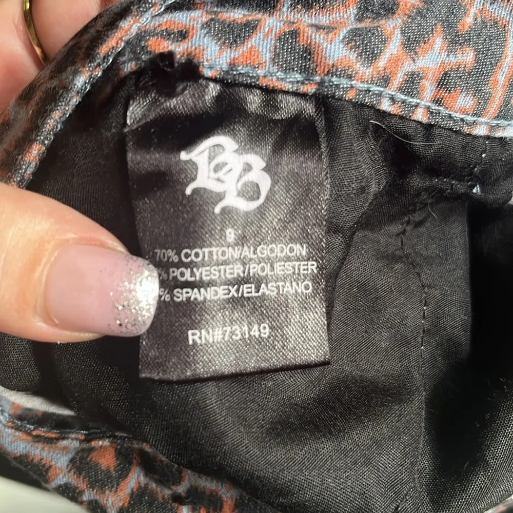 Boom Boom Jeans 💥 Leopard Print woman’s size 9 stretch jeans - Image 7