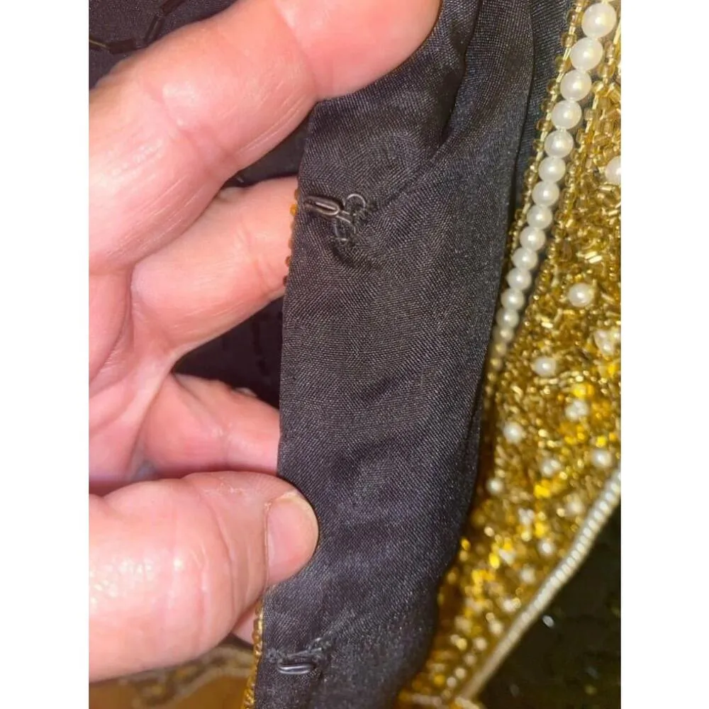 Women's Laurence Kazar Black and Gold Beaded Jacket Size L - Image 5