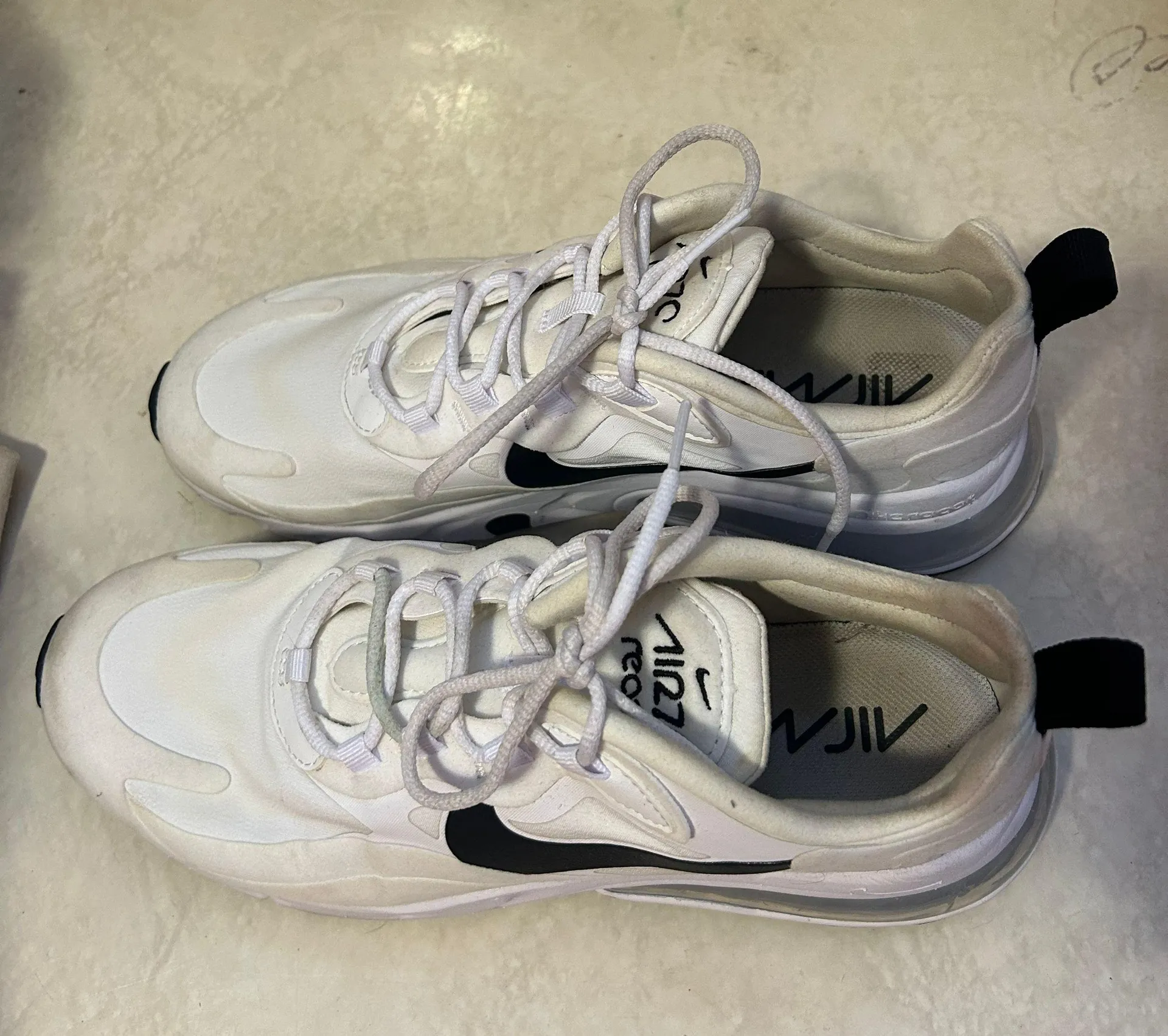 Air Max 270 React - Image 2