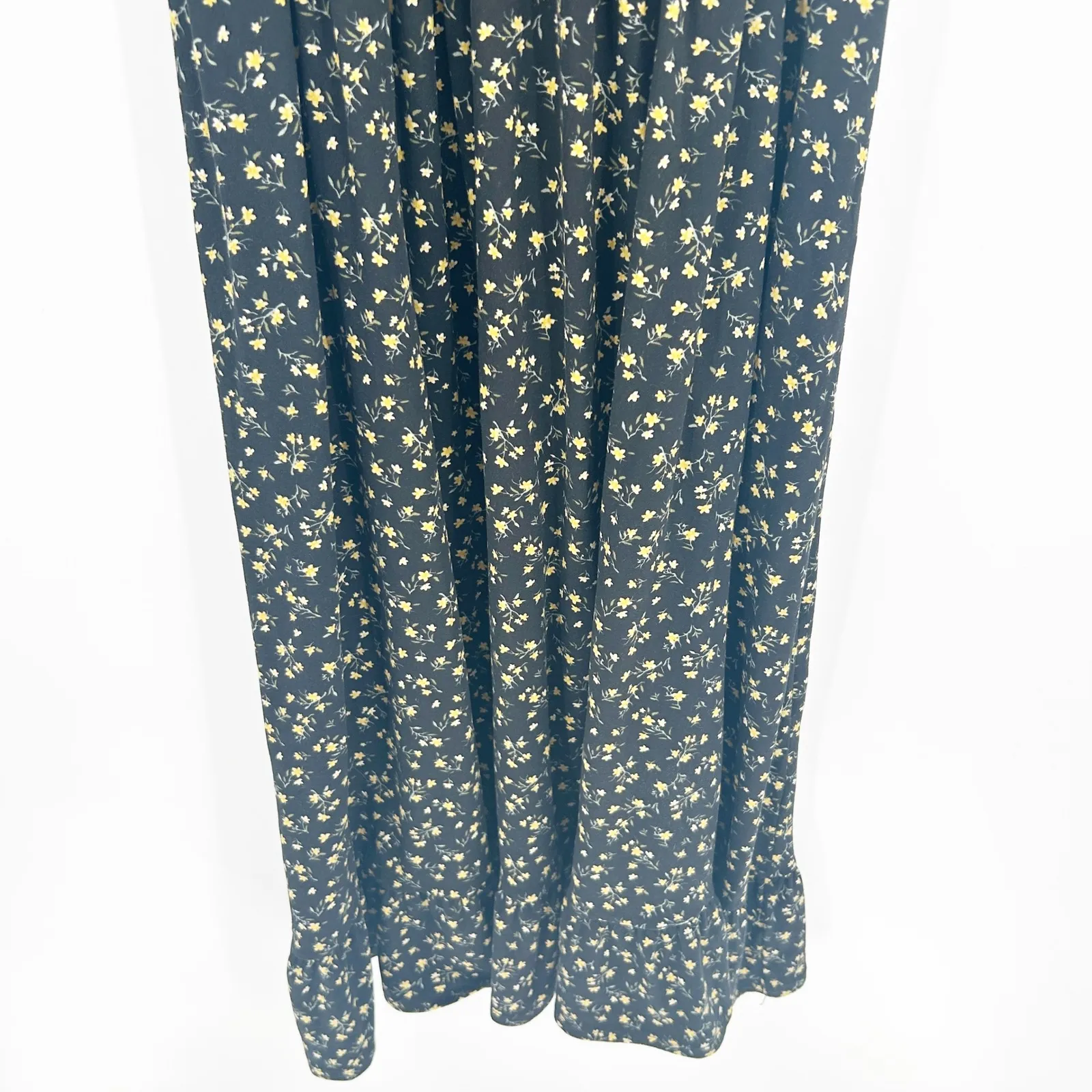 Urban‎ Outfitters Womens Tessie Ditsy Floral Smocked Milkmaid Midi Dress Size S - Image 6
