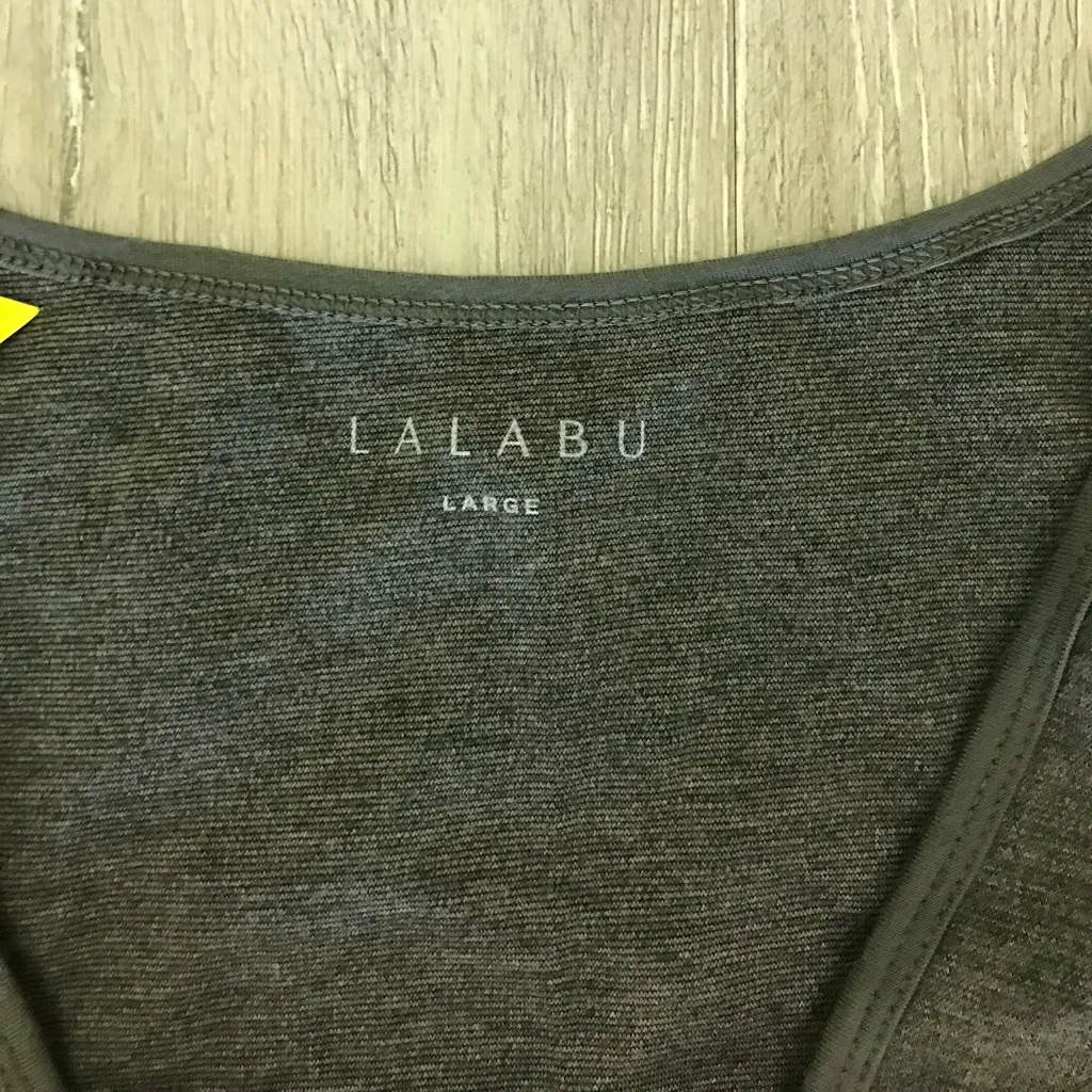 LALABU Baby Wearing Soothe Tank - Image 4