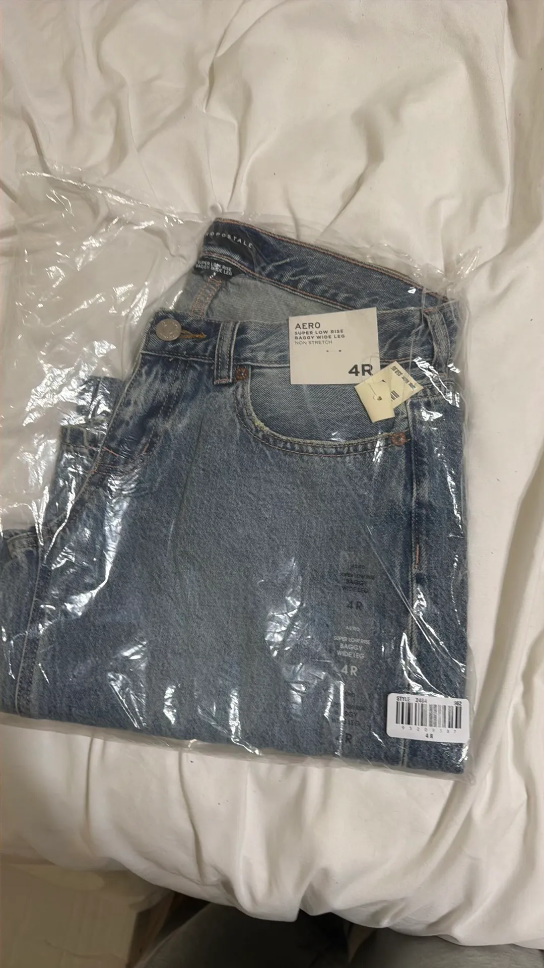 Aeropostale super low rise baggy jeans  - Image 4