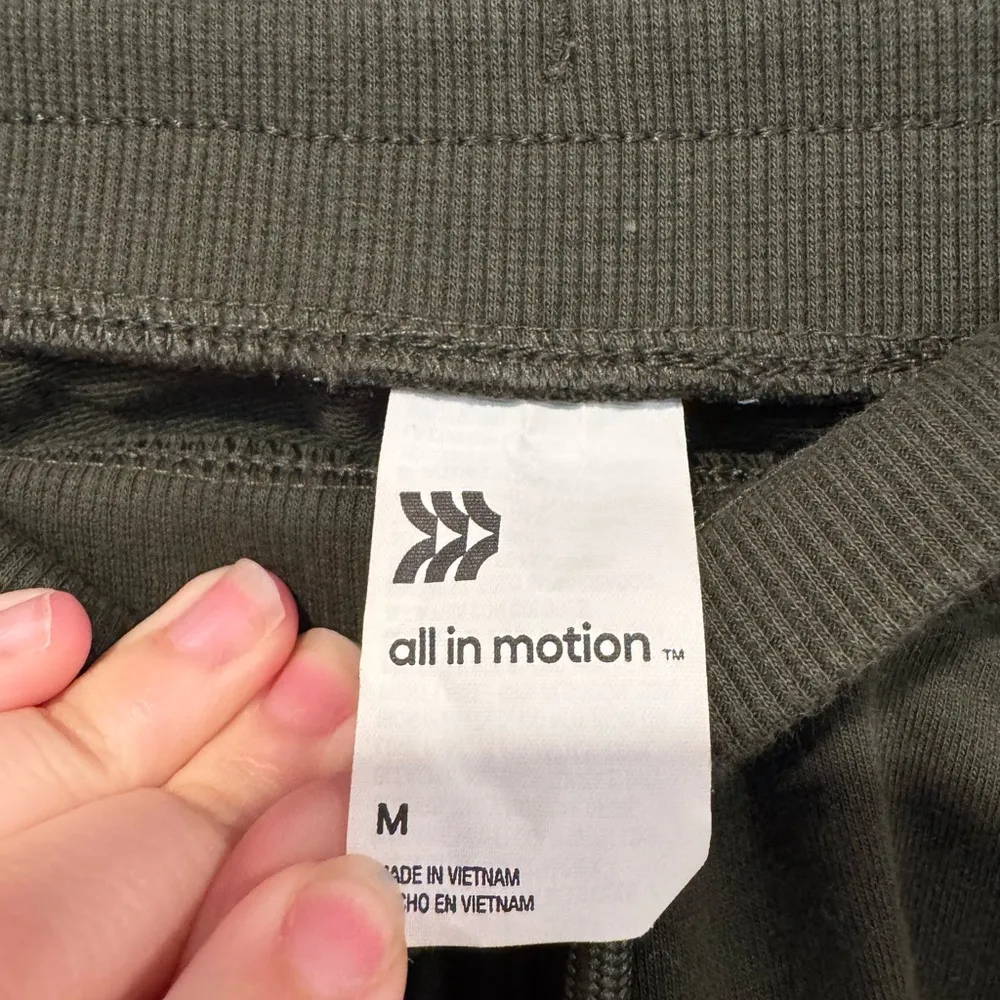 Green all in motion sweat shorts - Image 3