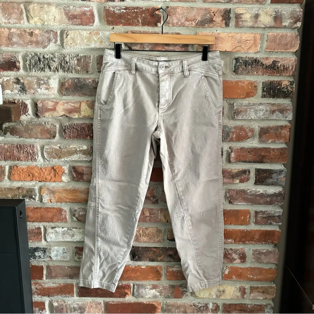 Prana Janessa Gray Crop Pants, 6 - Image 3