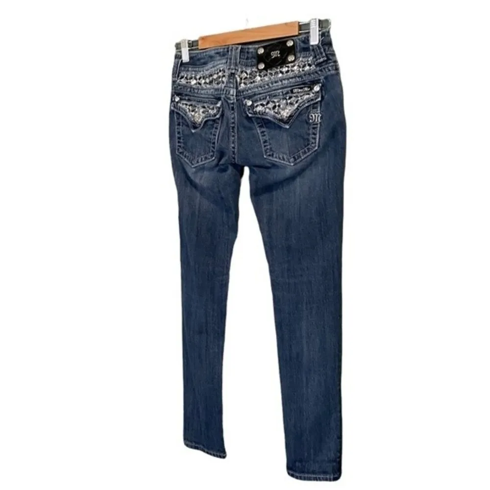 Miss Me Jeans Skinny Embroidered Rhinestone Bling Medium Wash Size 27 JP6211S - Image 6
