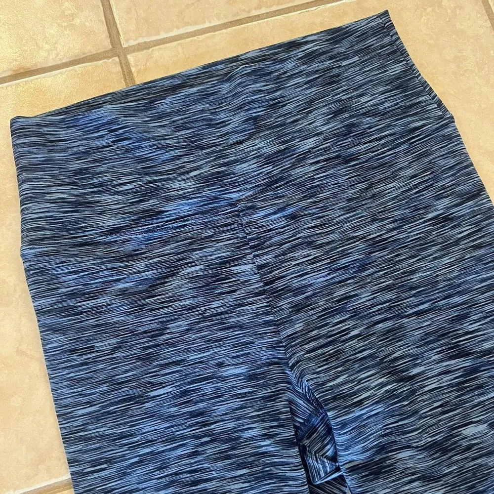 Outdoor Voices FreeForm 7/8 Legging Ocean Blue Pattern Stretchy Comfort Athletic - Image 3