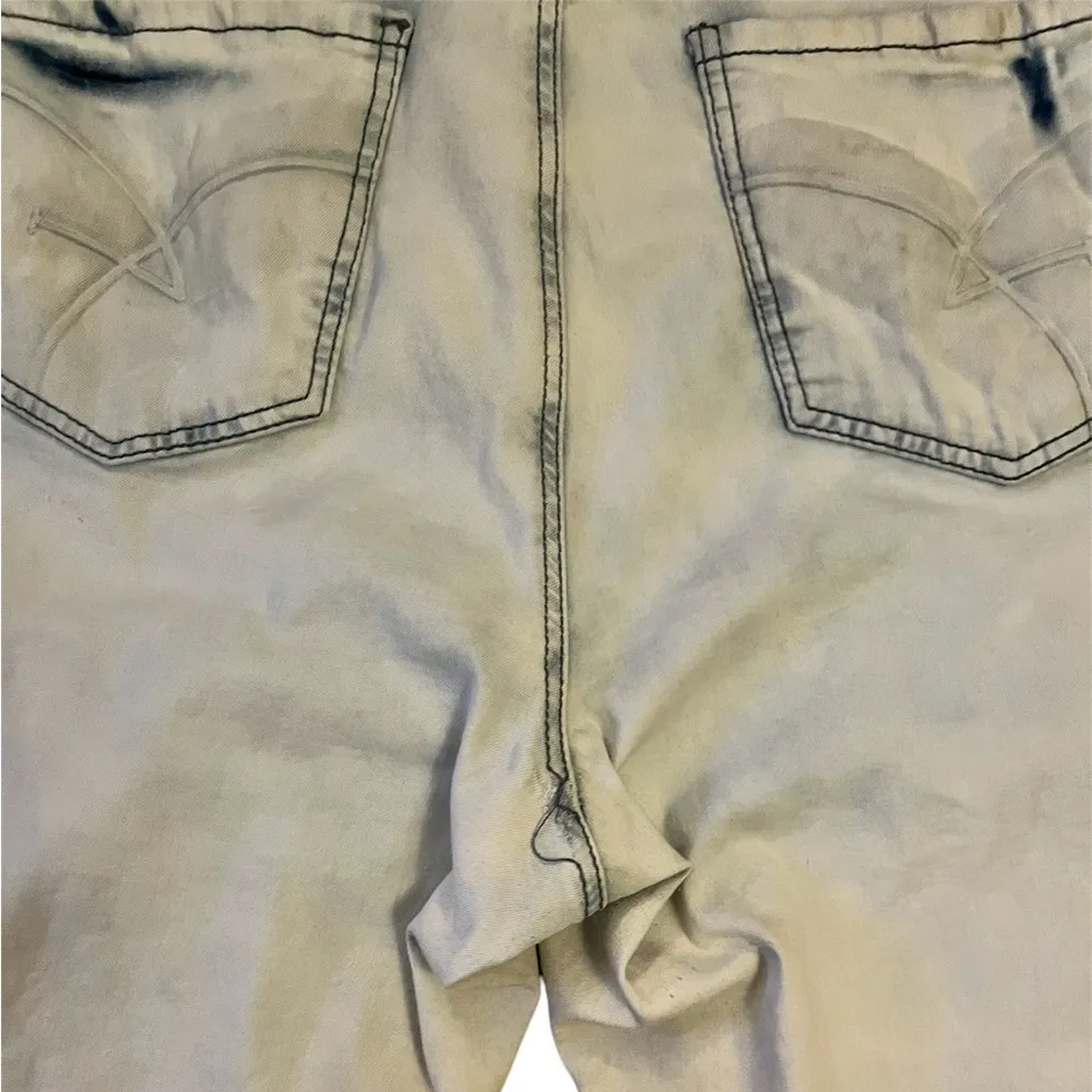 Amethyst Light Wash Distressed Skinny Jeans - Image 7