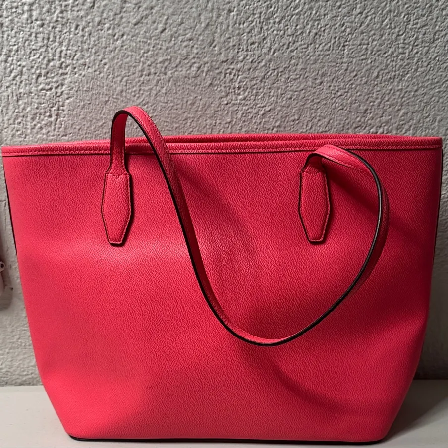 Kate Spade Bold Pink Tote - Image 2