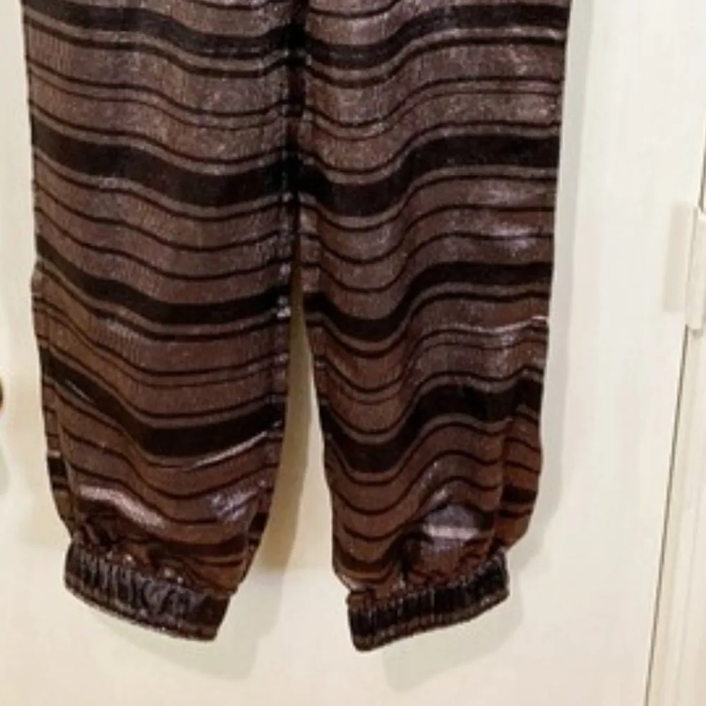 Haney women's lightweight mesh lined silk blend metallic dance club jogger pants Purple Size 8 - Image 4