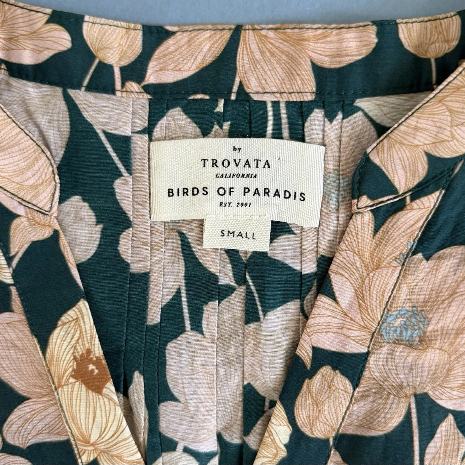 NWT Trovata Birds of Paradis Dakota Jasper Twilight Multi Silk Blend Blouse Green - Image 5