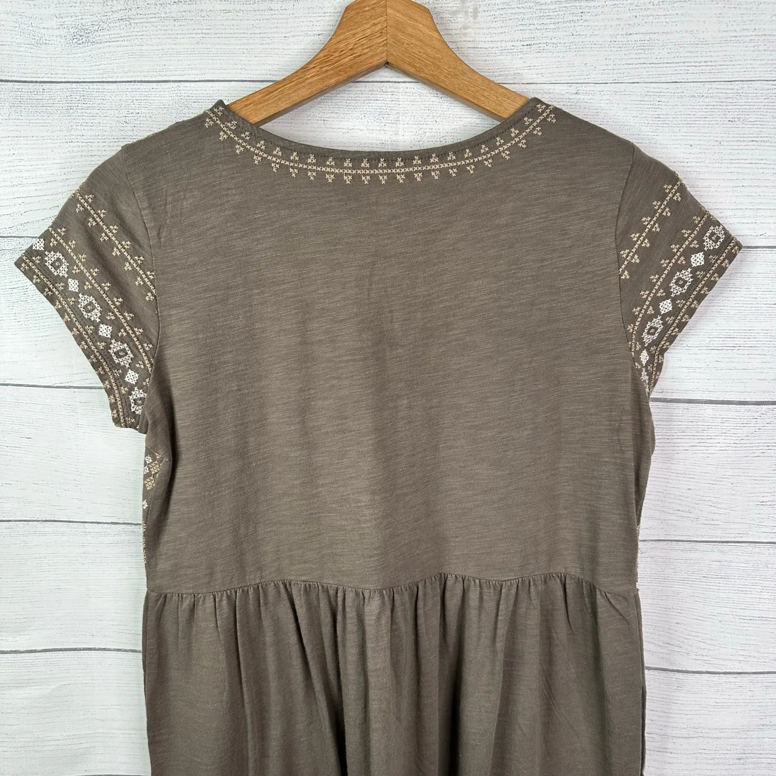 Garnet Hill Womens size 00 Organic Cotton Embroidered Knit Short Sleeve Dress - Image 6