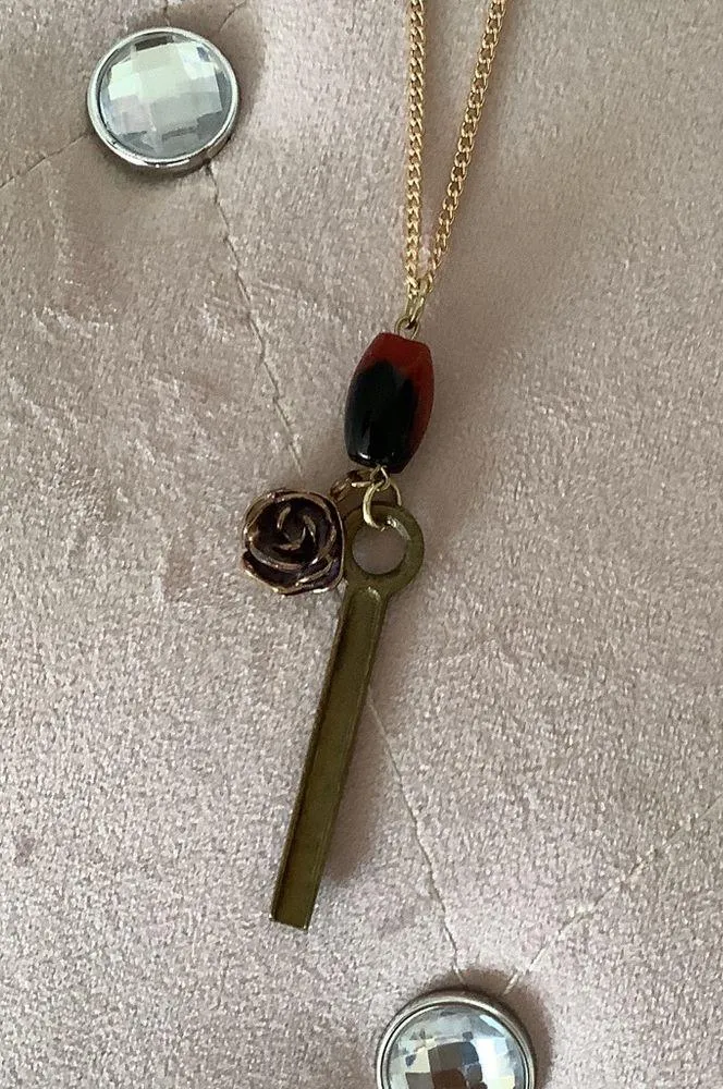 Handmade Smokey Rose necklace - Image 4