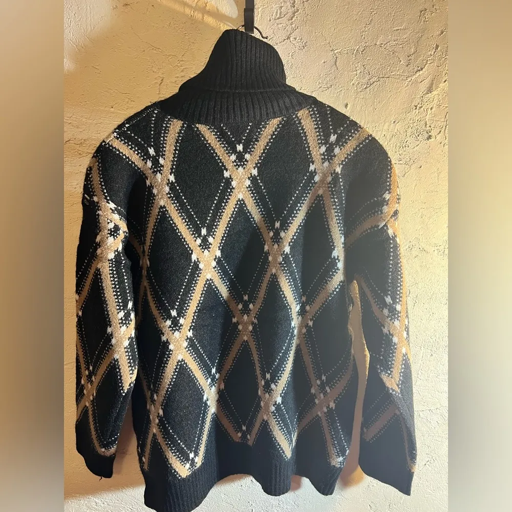 Sweater 100% cashmere NWT loose turtleneck, black &khaki cream - Image 8