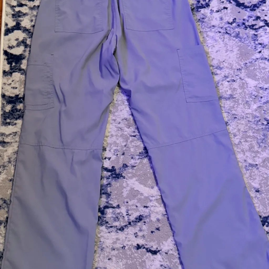 KOI Light gray Scrub Pants Size M - Image 6