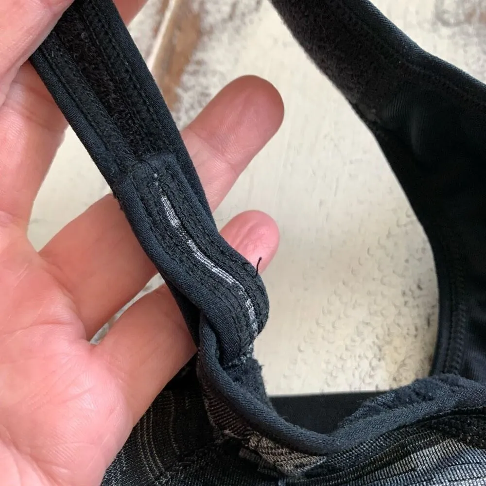 Moving comfort, high impact sports bra size 34B - Image 2