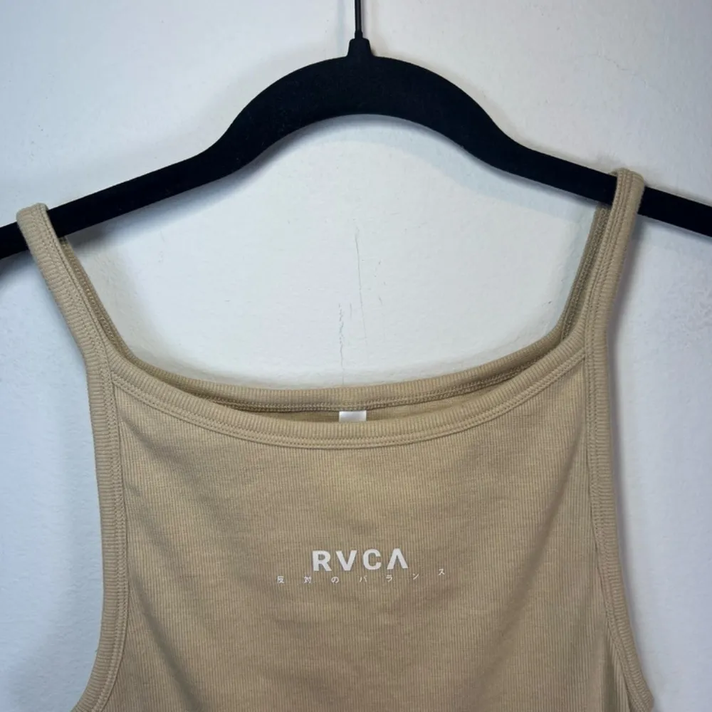 RVCA Haru Slide Graphic Tank Top Tan Ribbed Stretch Cropped NEW Women's Sz Large - Image 4