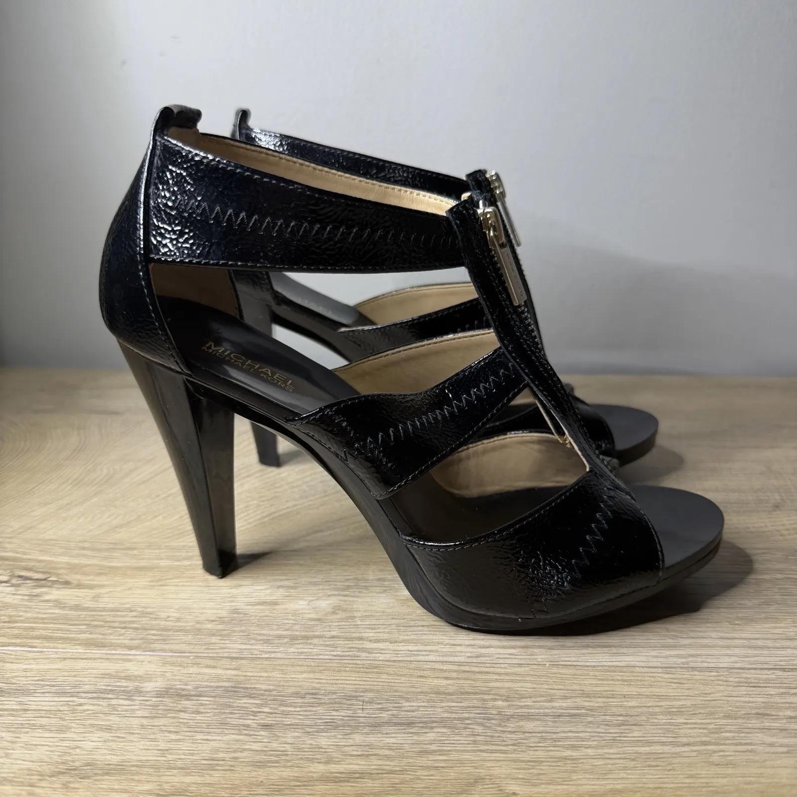 Michael Kors MK Black Patent Strappy Zipper Cage Heel Sandal Goth Punk Party 7.5 - Image 2