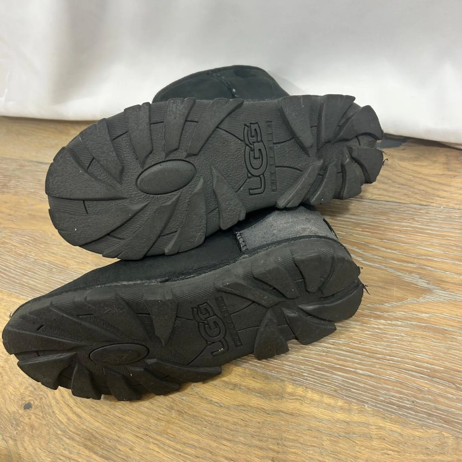 Ugg australia classic black shearling - Image 4