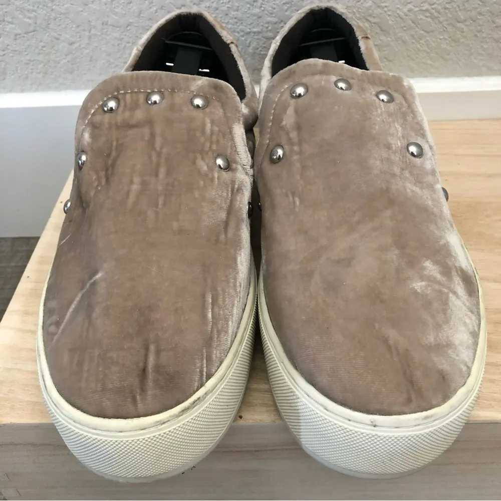 Rebecca Minkoff Noelle Beige Cream Studded Velvet Slip On Sneakers 9.5 - Image 6